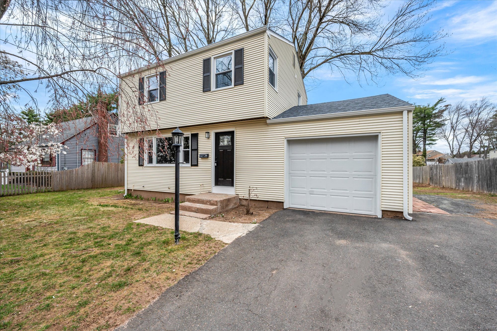 417 Oak Street East Hartford CT 06118