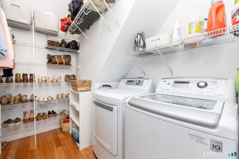 6 Willard Street Old Saybrook CT 06475