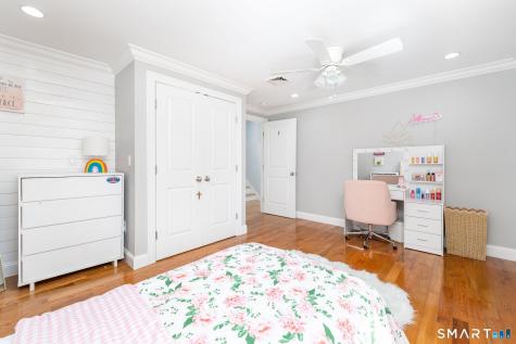 6 Willard Street Old Saybrook CT 06475