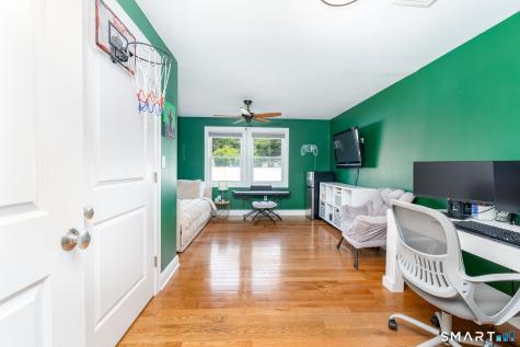 6 Willard Street Old Saybrook CT 06475