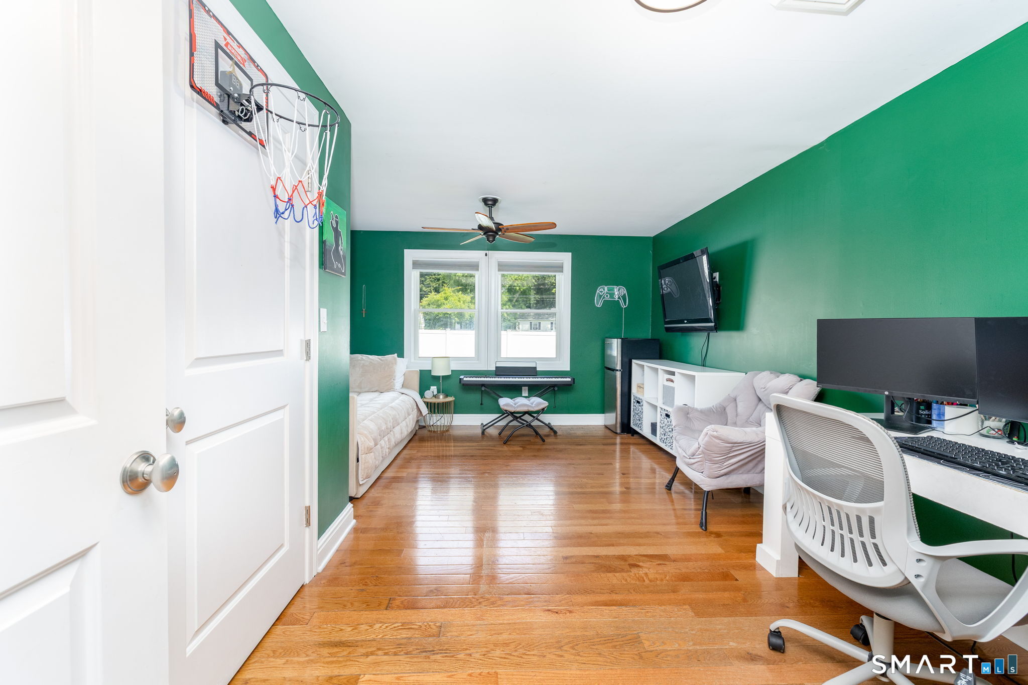 6 Willard Street Old Saybrook CT 06475