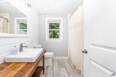 6 Willard Street Old Saybrook CT 06475