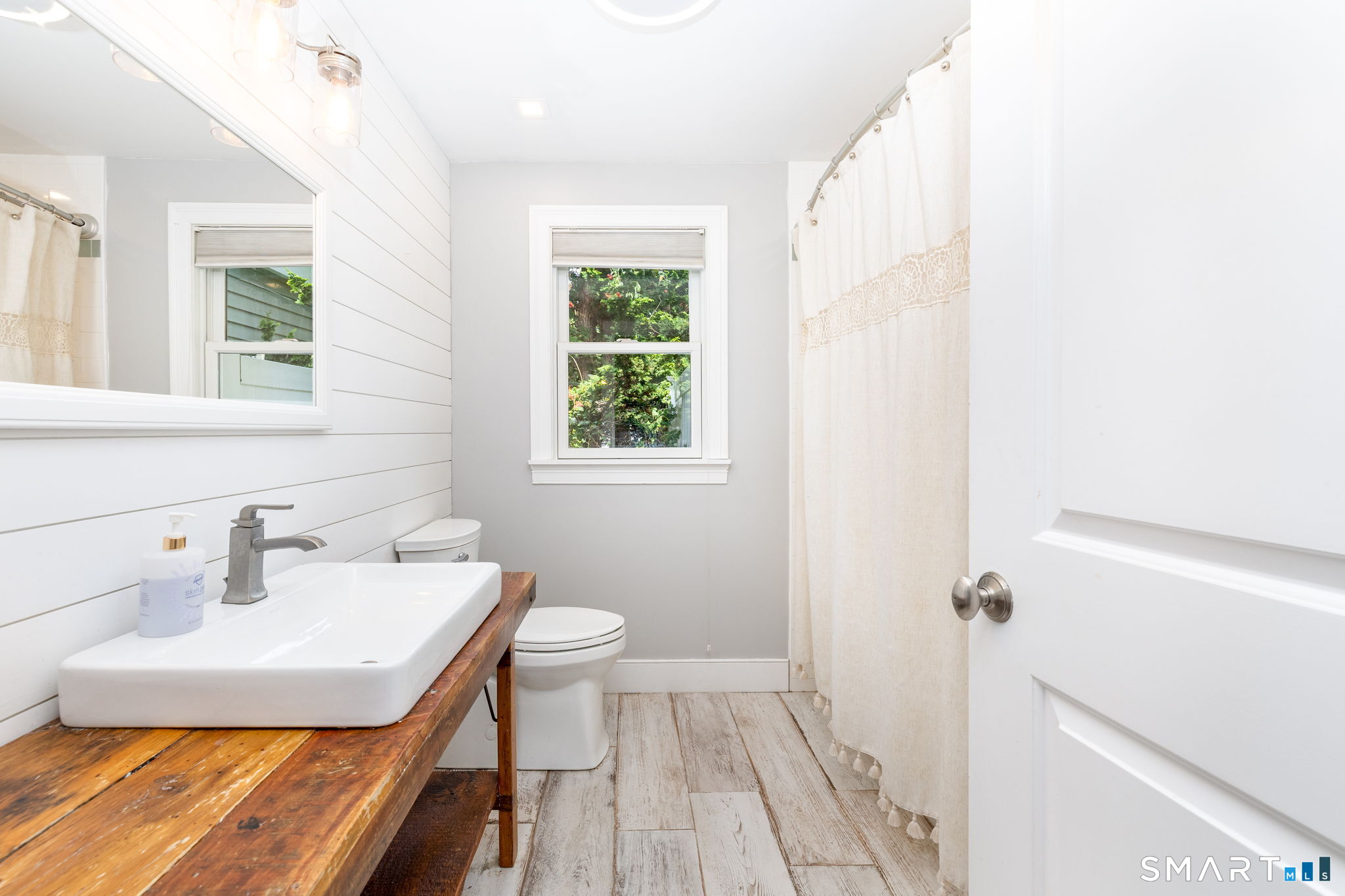 6 Willard Street Old Saybrook CT 06475