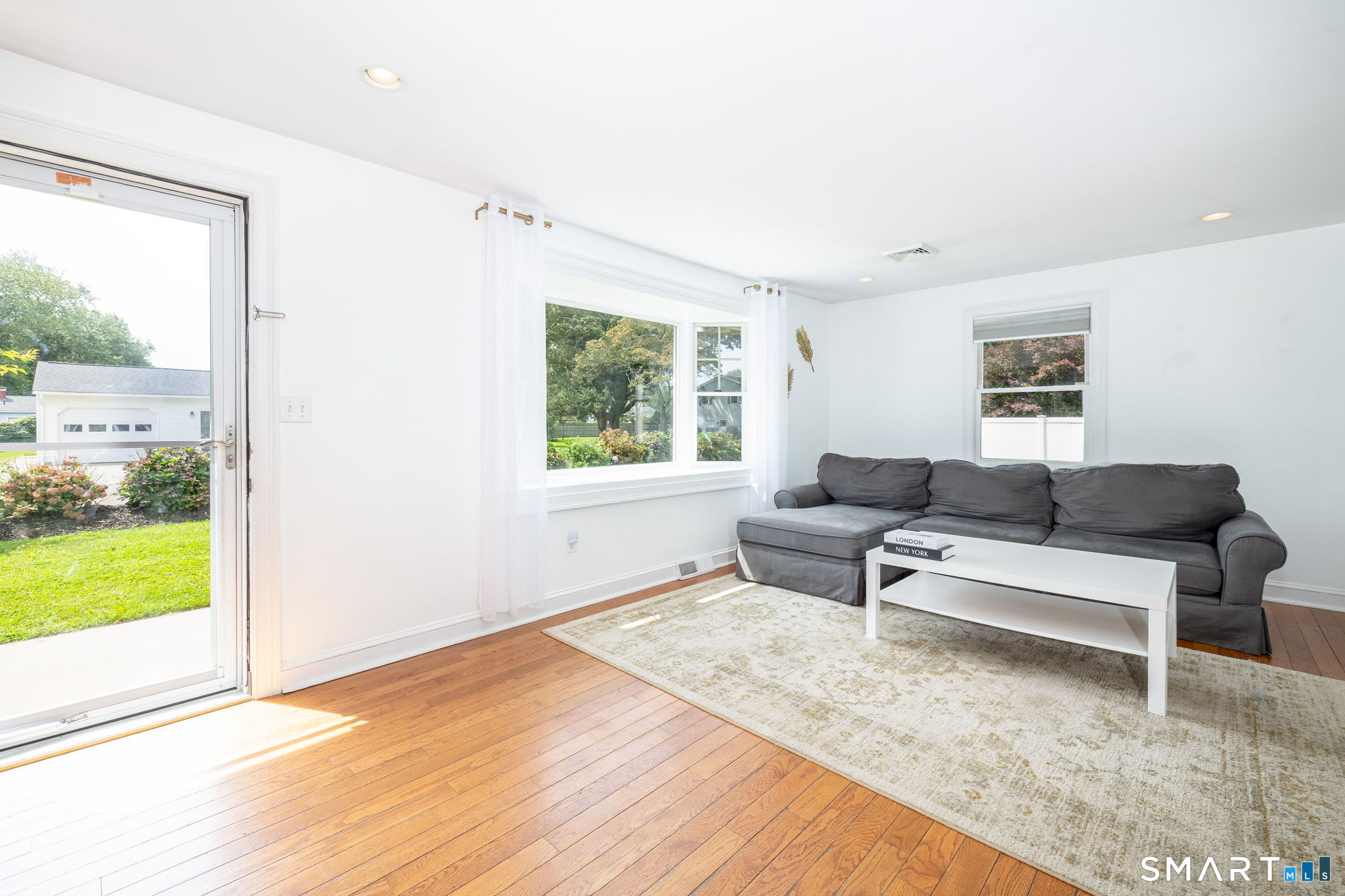 6 Willard Street Old Saybrook CT 06475