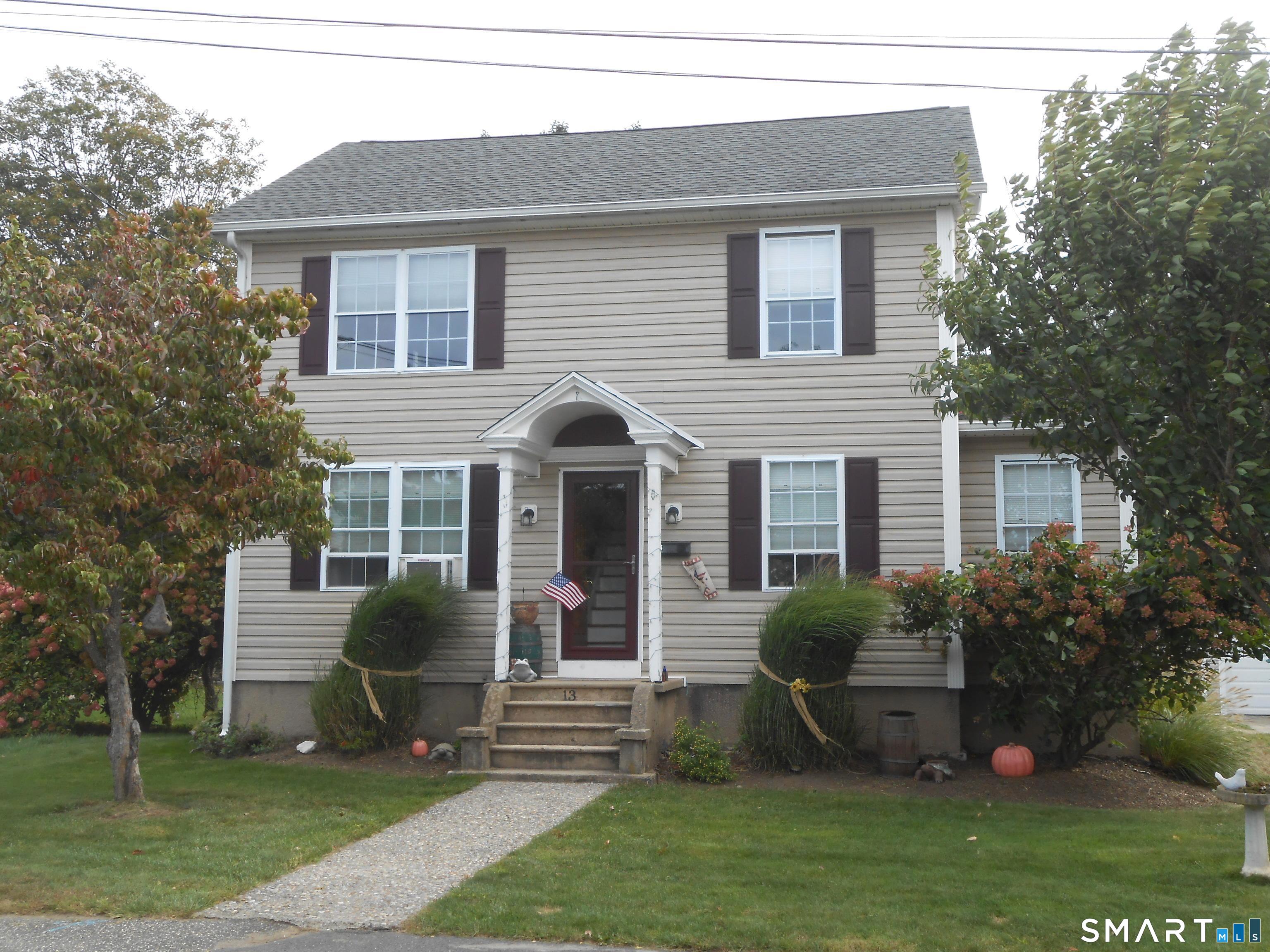13 Burritt Place Naugatuck CT 06770