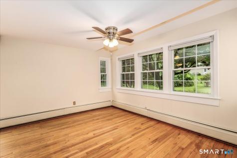 4 Taunton Lake Drive Newtown CT 06470