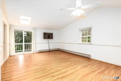 4 Taunton Lake Drive Newtown CT 06470