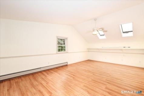 4 Taunton Lake Drive Newtown CT 06470