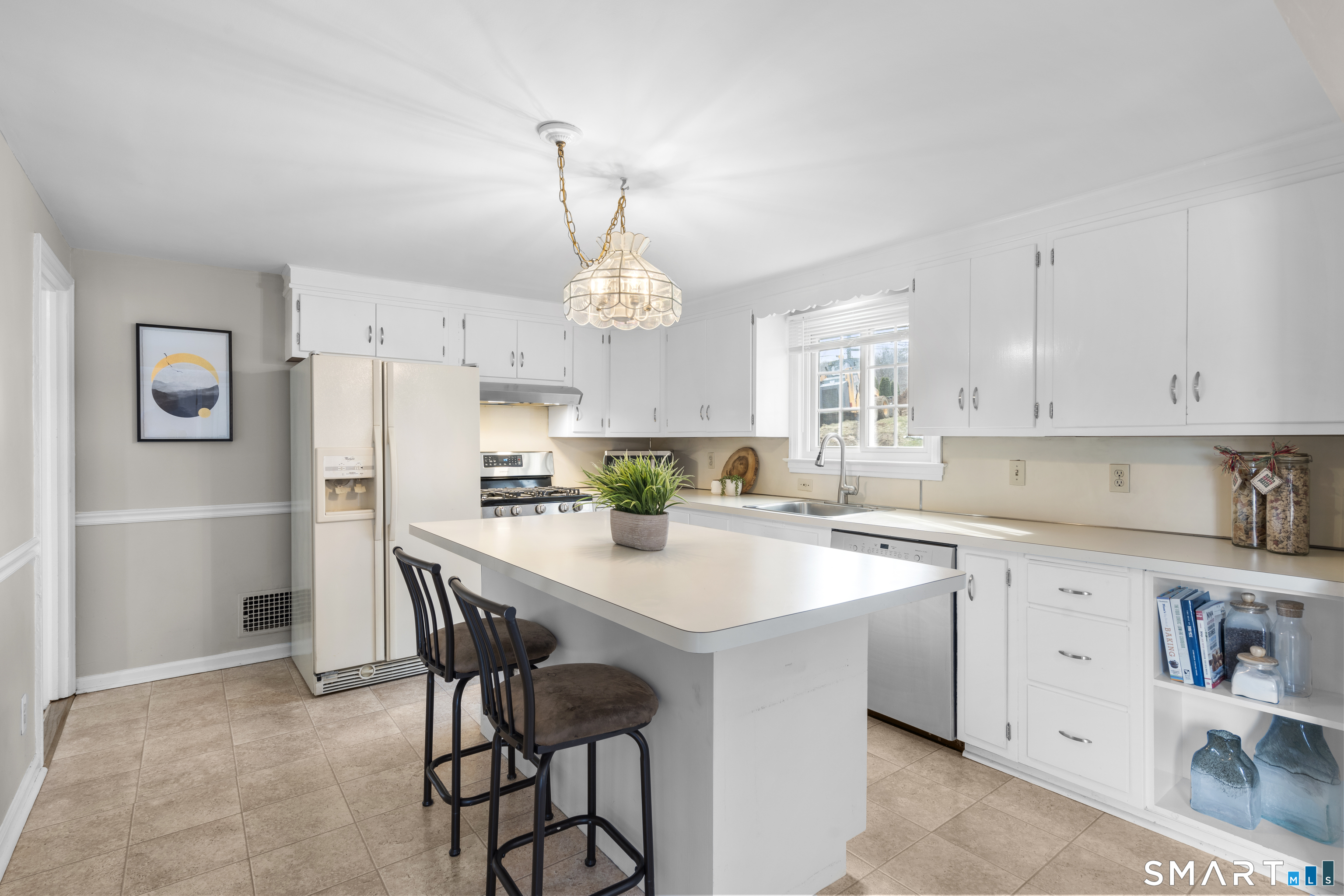 543 East Road Bristol CT 06010