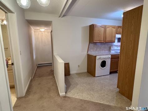 8 Oakridge Drive Enfield CT 06082