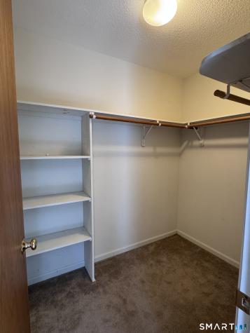 8 Oakridge Drive Enfield CT 06082