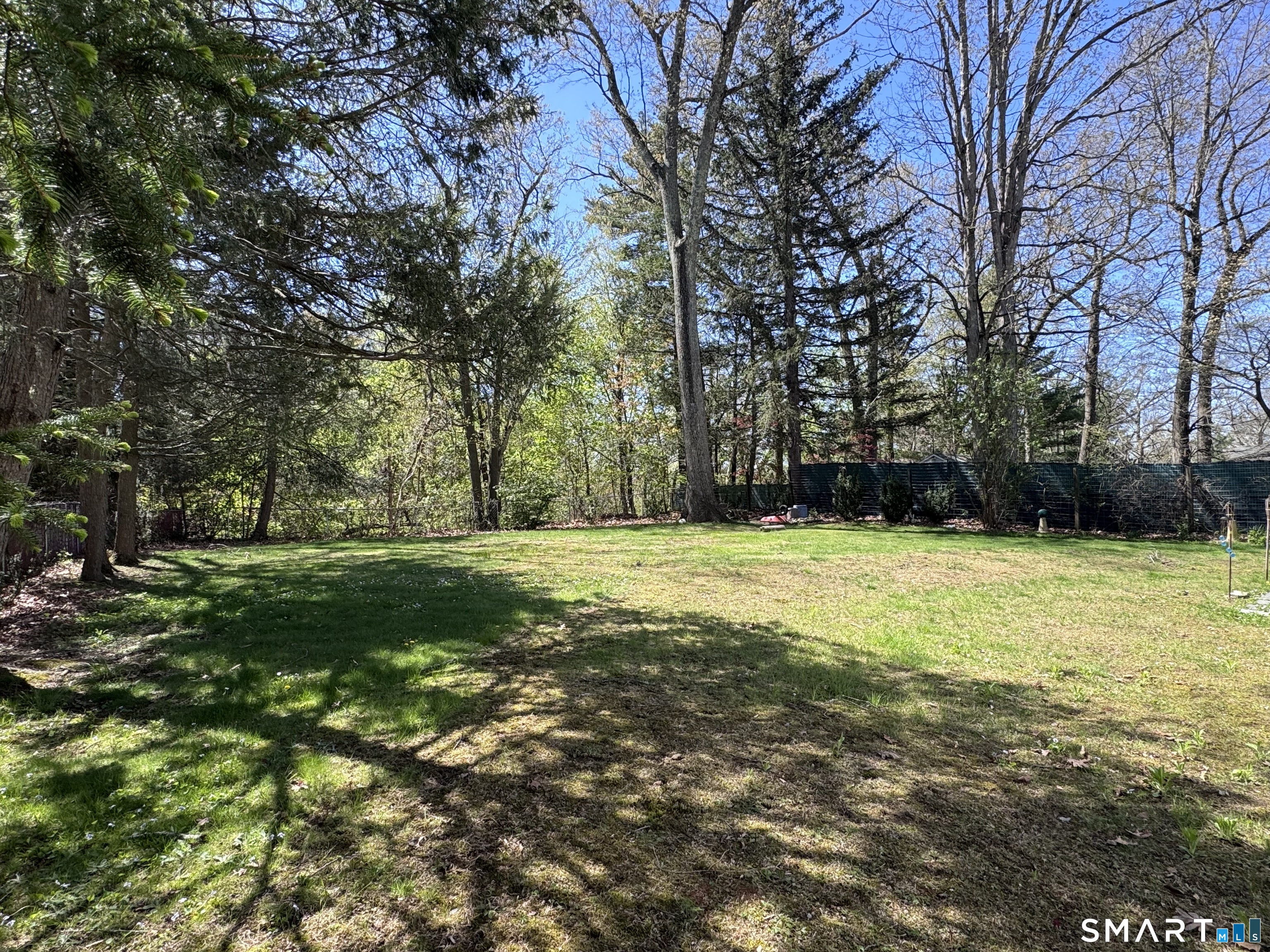 8 Oakridge Drive Enfield CT 06082