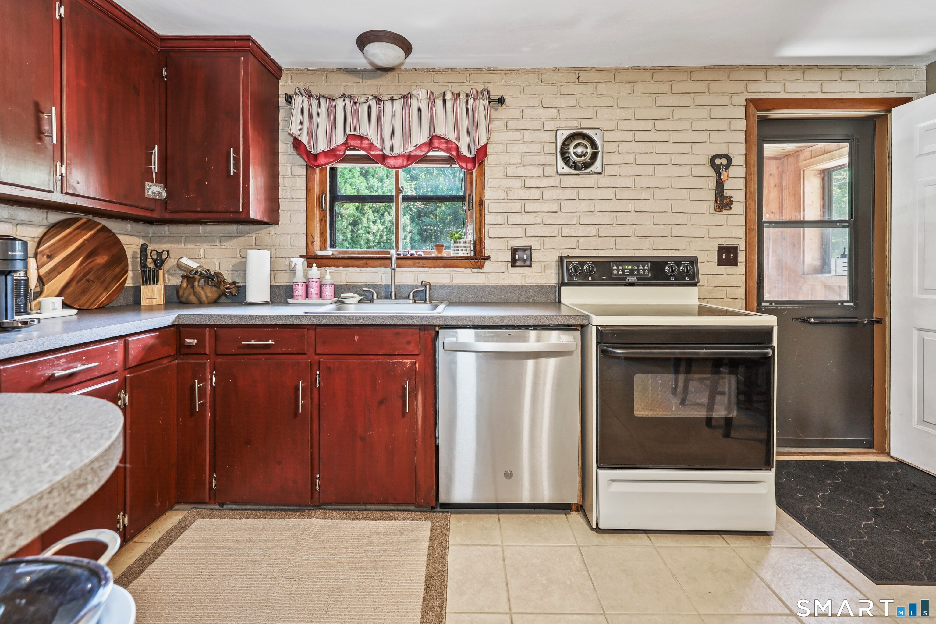 73 Orchard Lane Torrington CT 06790