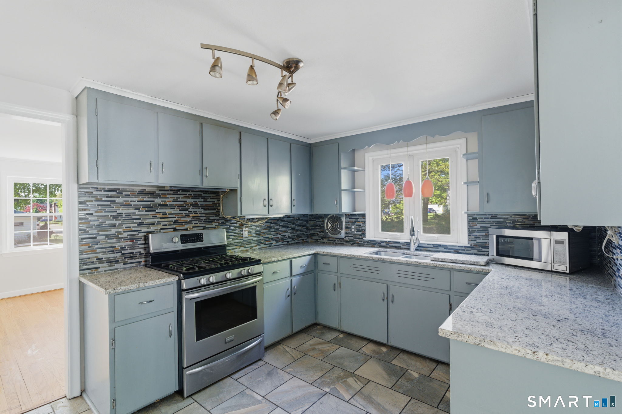 77 Washington Street Manchester CT 06042