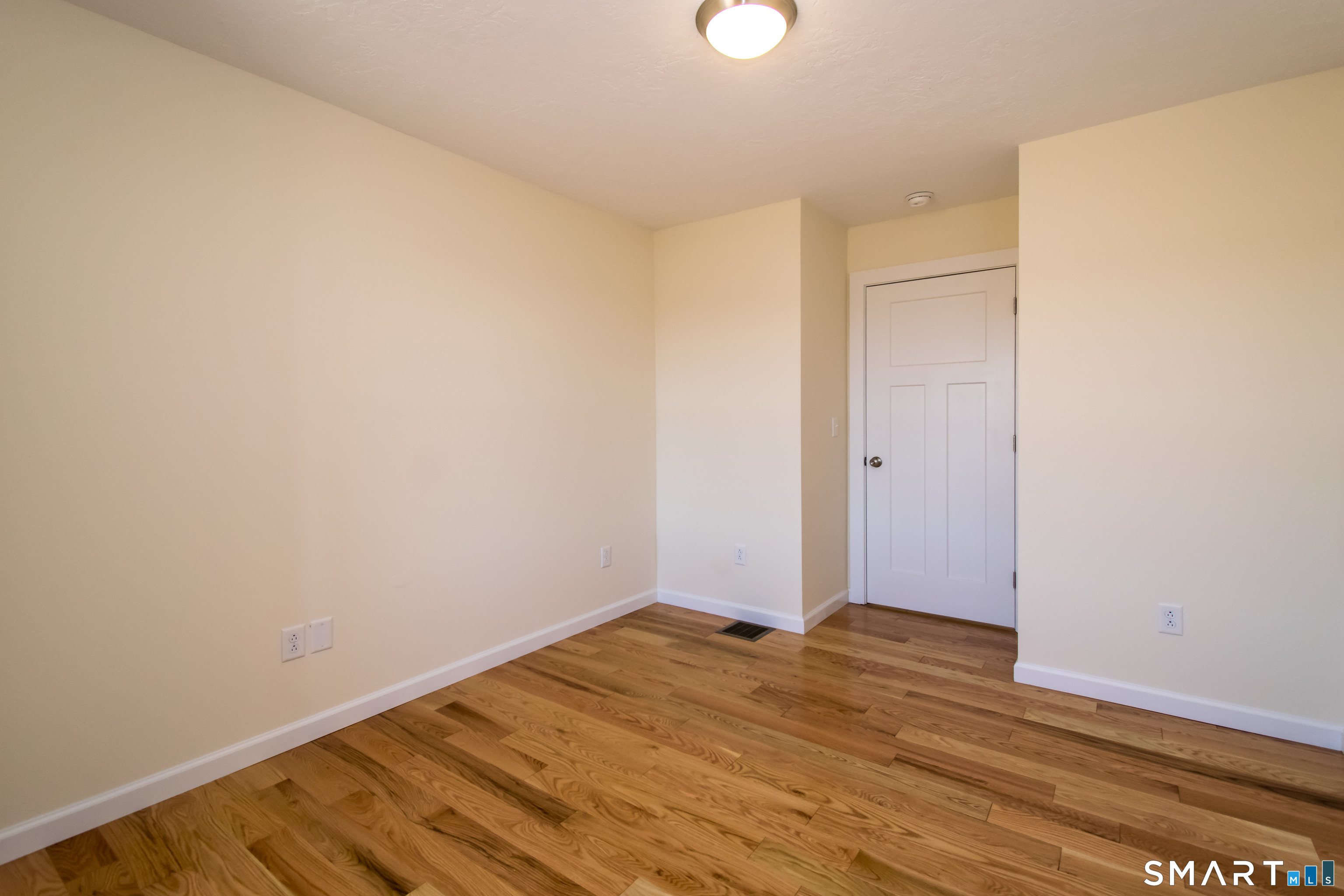 318 Capen Street Windsor CT 06095