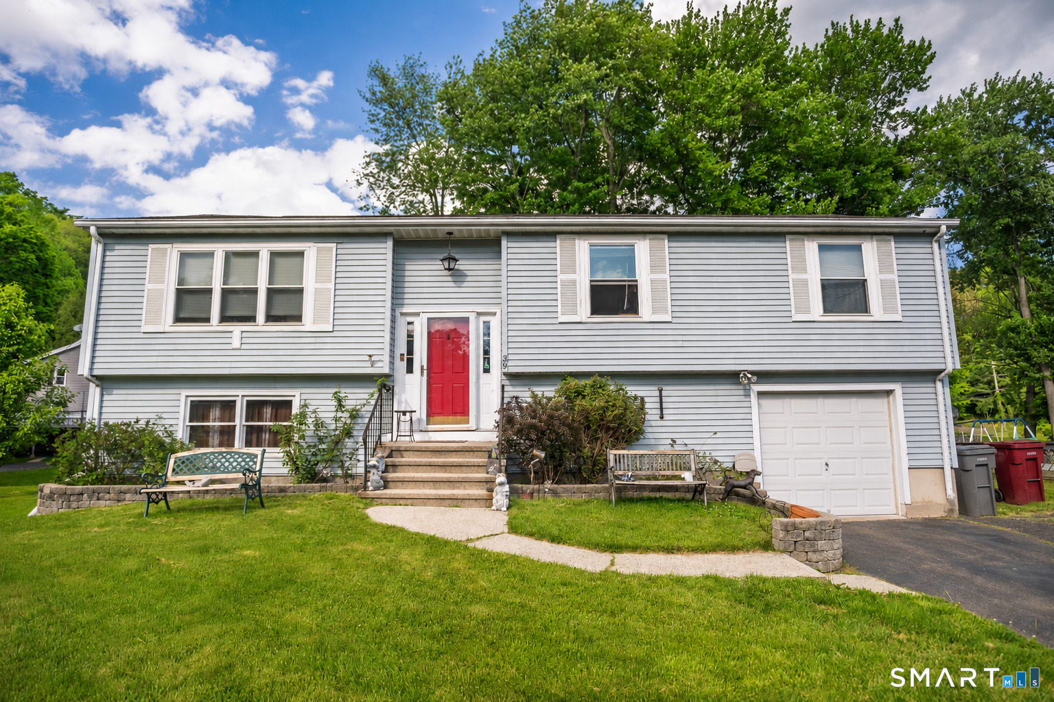 39 Harlow Court Naugatuck CT 06770