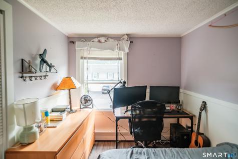 39 Harlow Court Naugatuck CT 06770