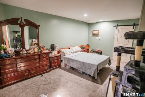 39 Harlow Court Naugatuck CT 06770