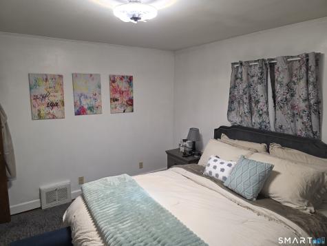 29 Esther Avenue Waterbury CT 06708