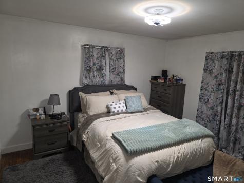 29 Esther Avenue Waterbury CT 06708