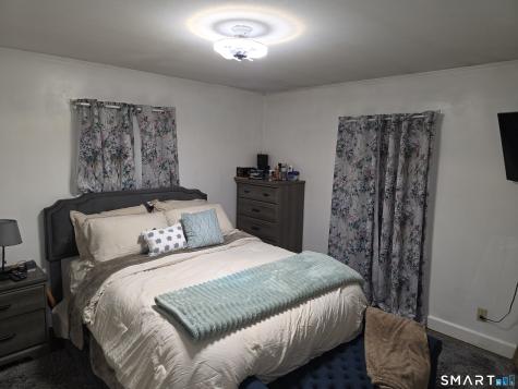 29 Esther Avenue Waterbury CT 06708