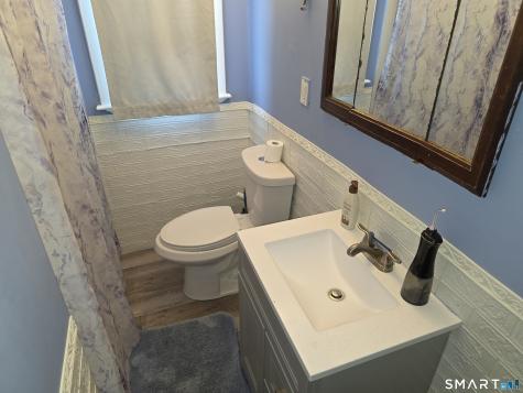 29 Esther Avenue Waterbury CT 06708
