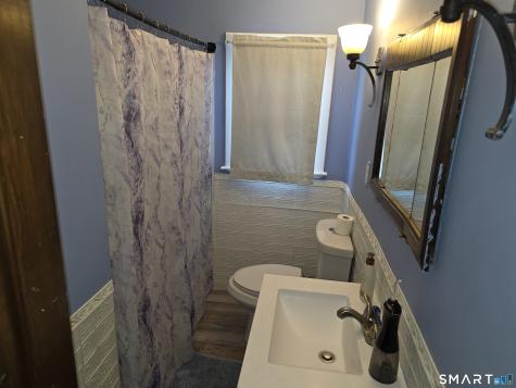 29 Esther Avenue Waterbury CT 06708