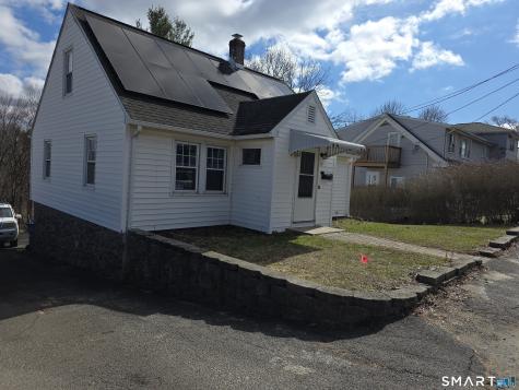 29 Esther Avenue Waterbury CT 06708