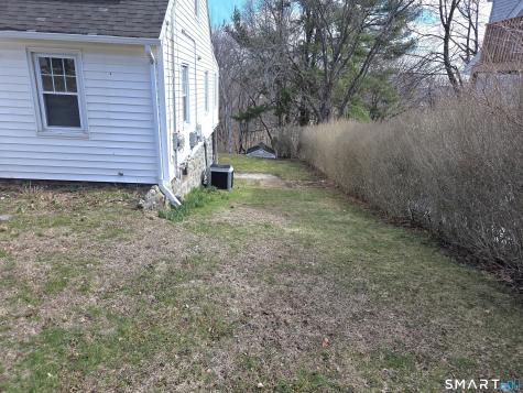 29 Esther Avenue Waterbury CT 06708