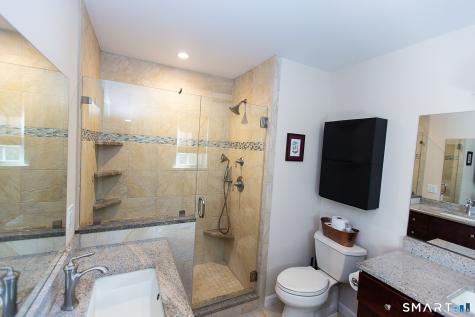 49 Overlook Avenue Groton CT 06355
