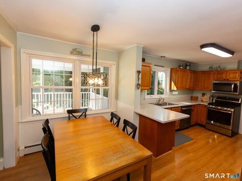 49 Overlook Avenue Groton CT 06355