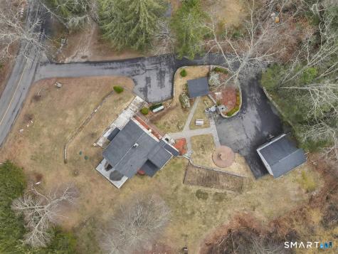 112 Weekeepeemee Road Bethlehem CT 06751