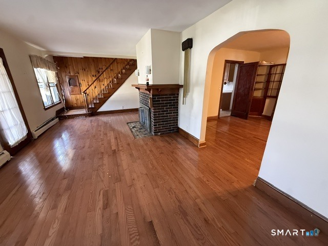 76 Waverly Place Bridgeport CT 06610