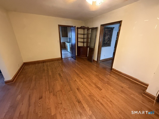 76 Waverly Place Bridgeport CT 06610