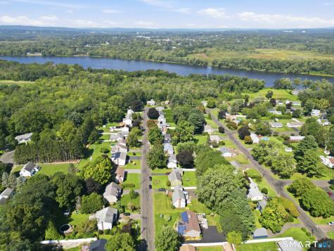 27 Edgewood Road Portland CT 06480