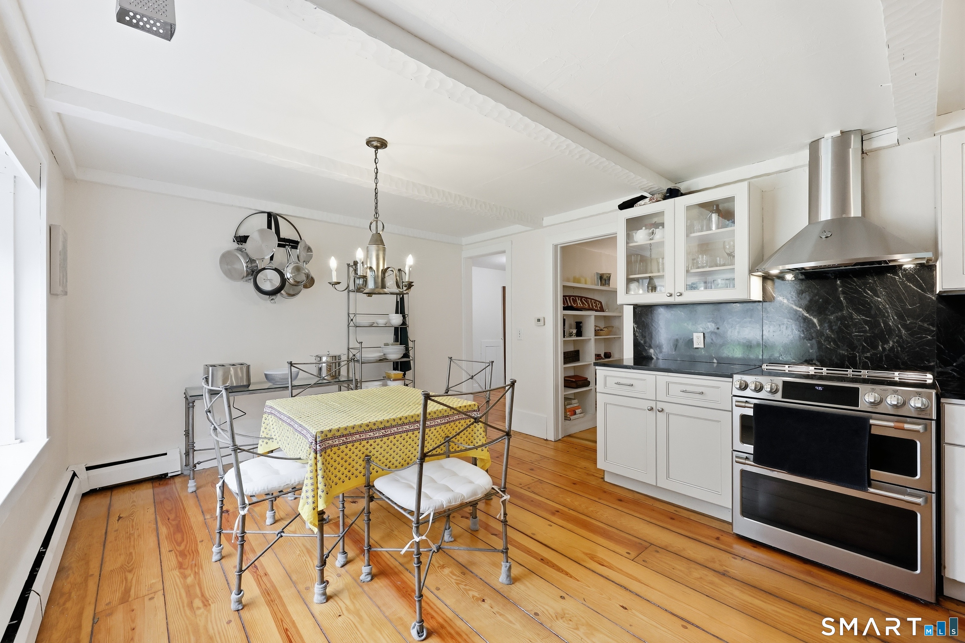 30 Marjorie Circle Hebron CT 06248