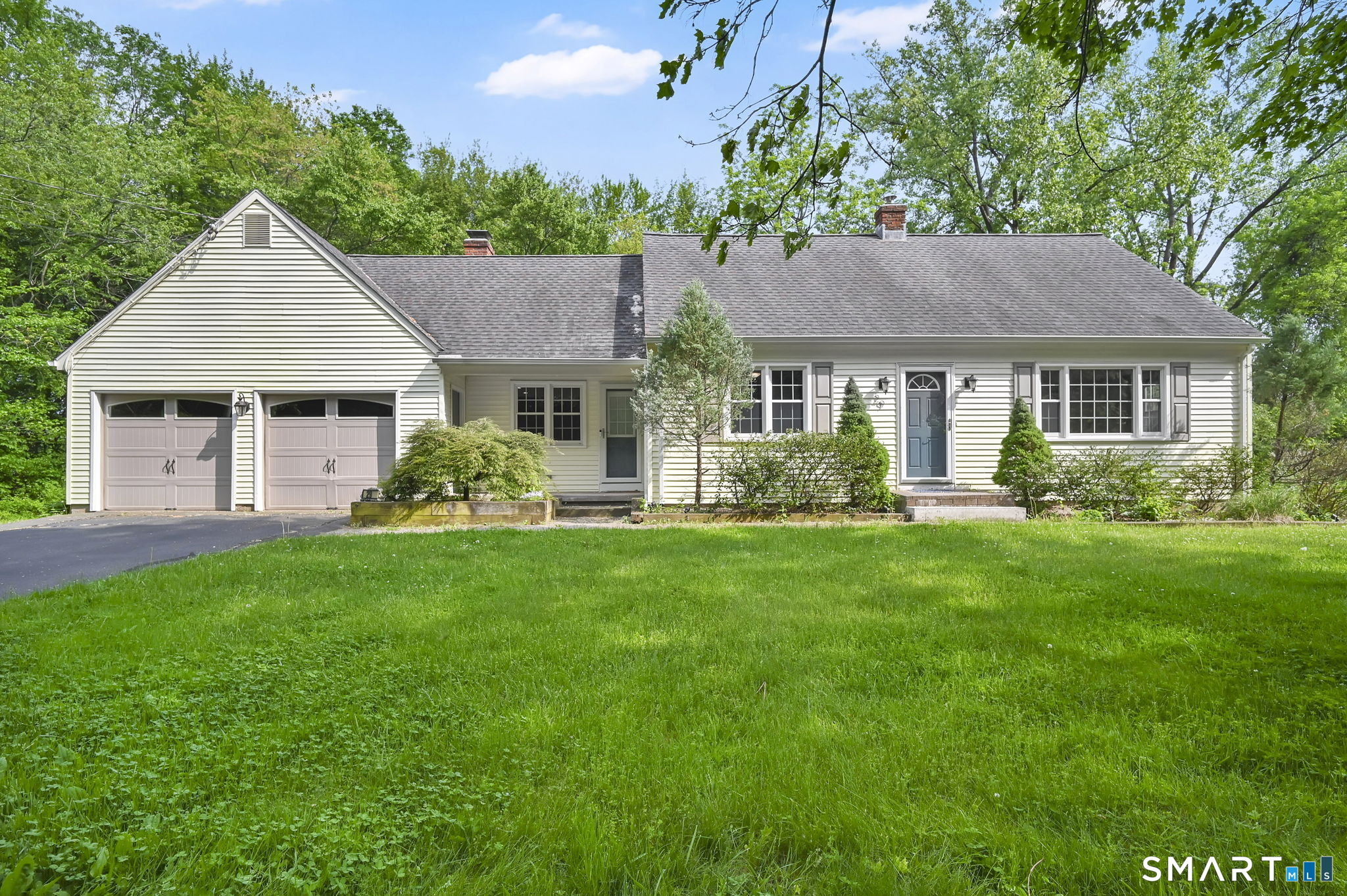 29 Burr Road Bloomfield CT 06002
