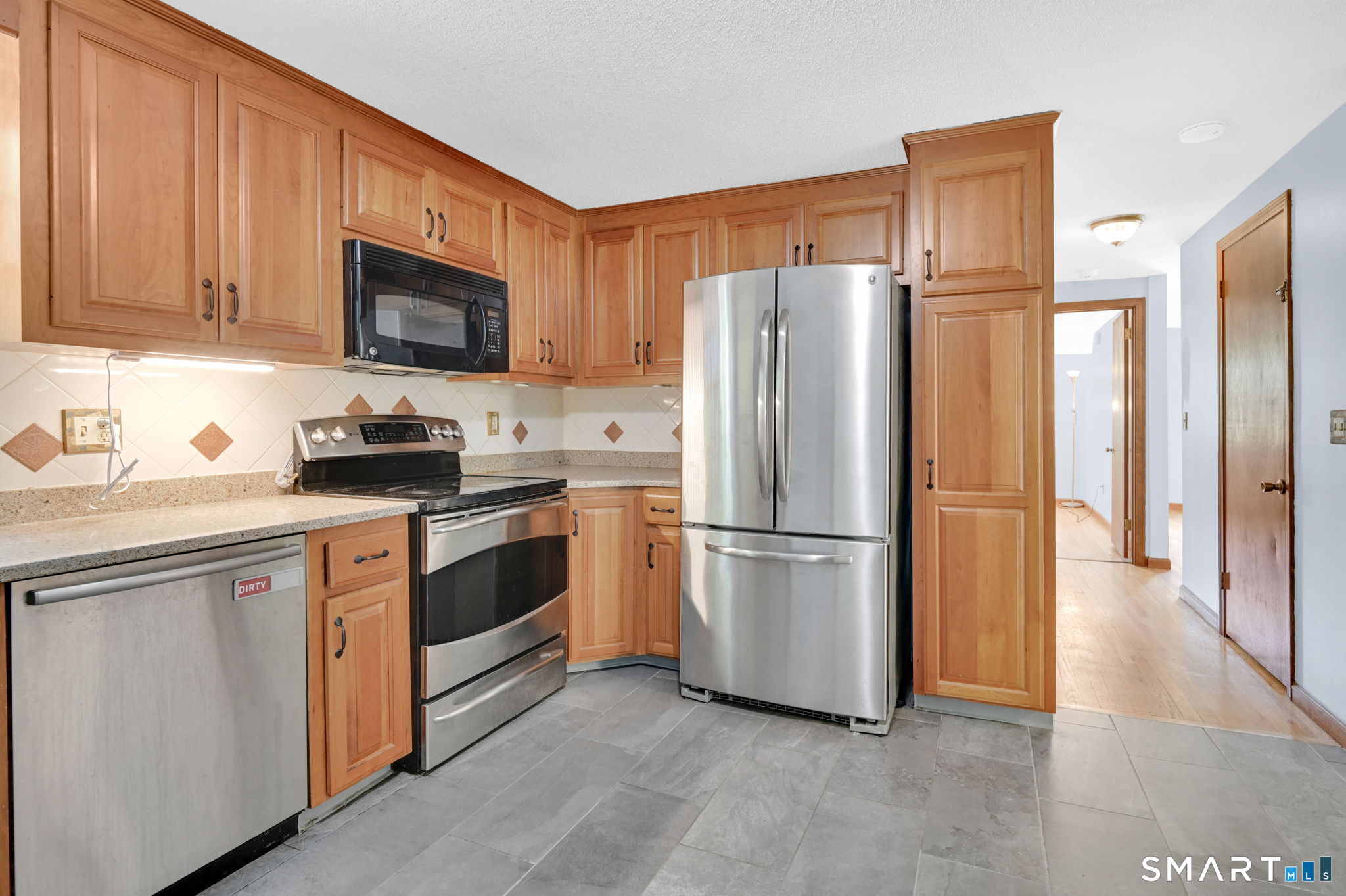 29 Burr Road Bloomfield CT 06002