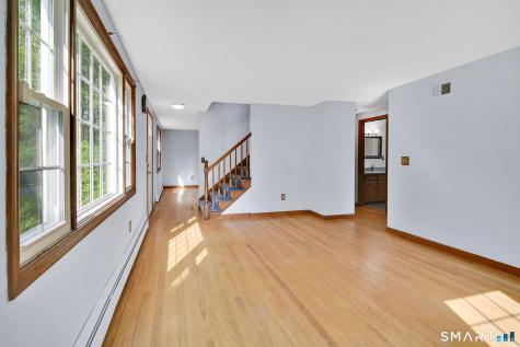 29 Burr Road Bloomfield CT 06002