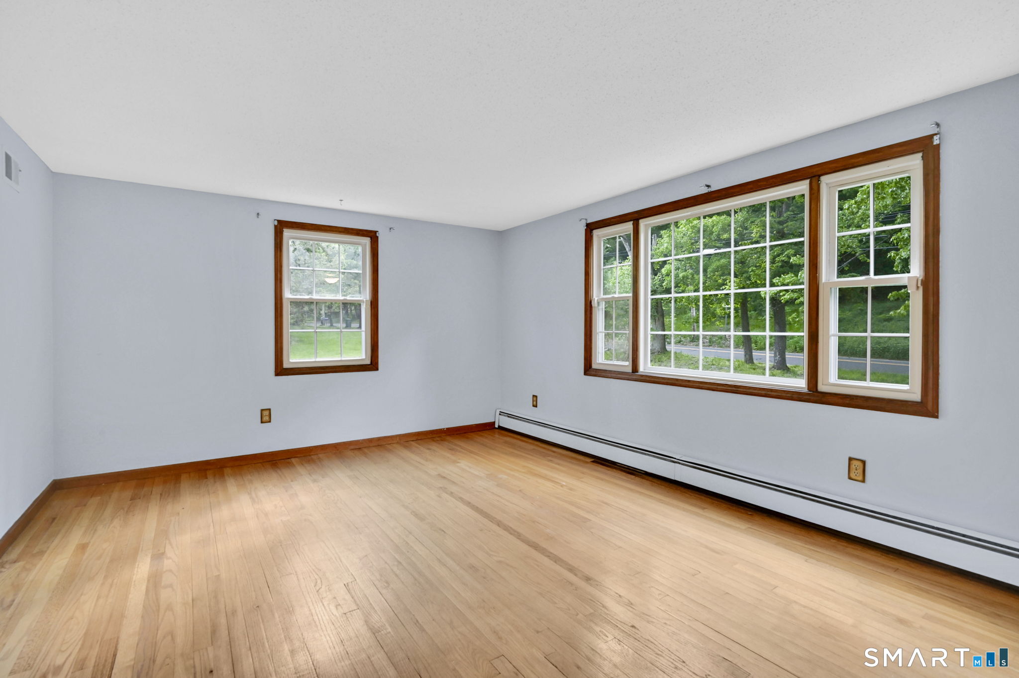 29 Burr Road Bloomfield CT 06002
