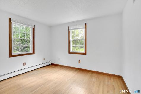 29 Burr Road Bloomfield CT 06002