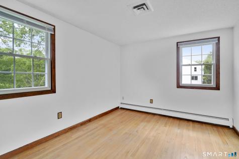 29 Burr Road Bloomfield CT 06002