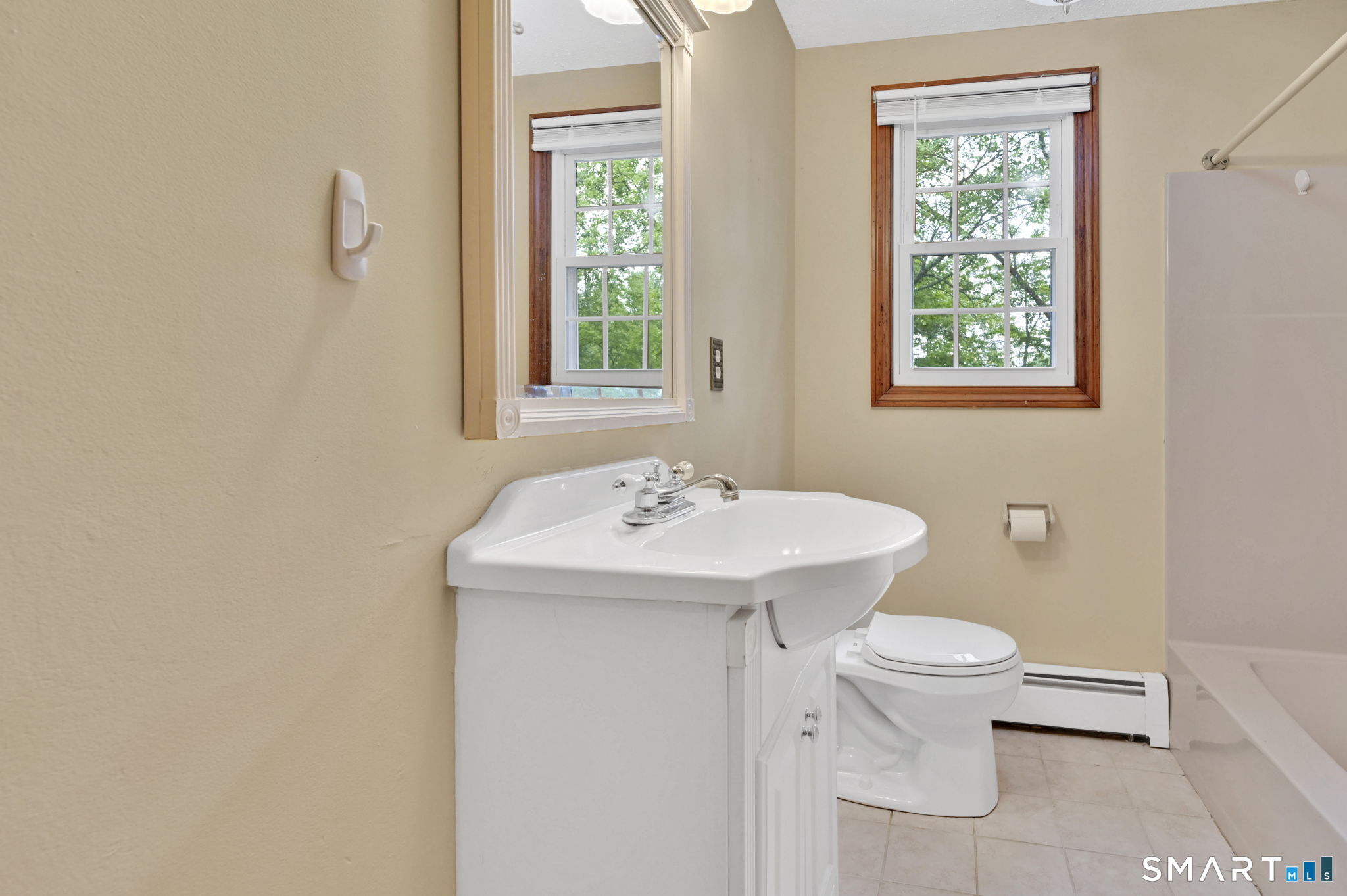 29 Burr Road Bloomfield CT 06002