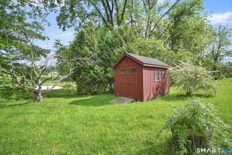 29 Burr Road Bloomfield CT 06002