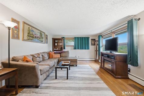 1718 Musso View Avenue Cheshire CT 06410