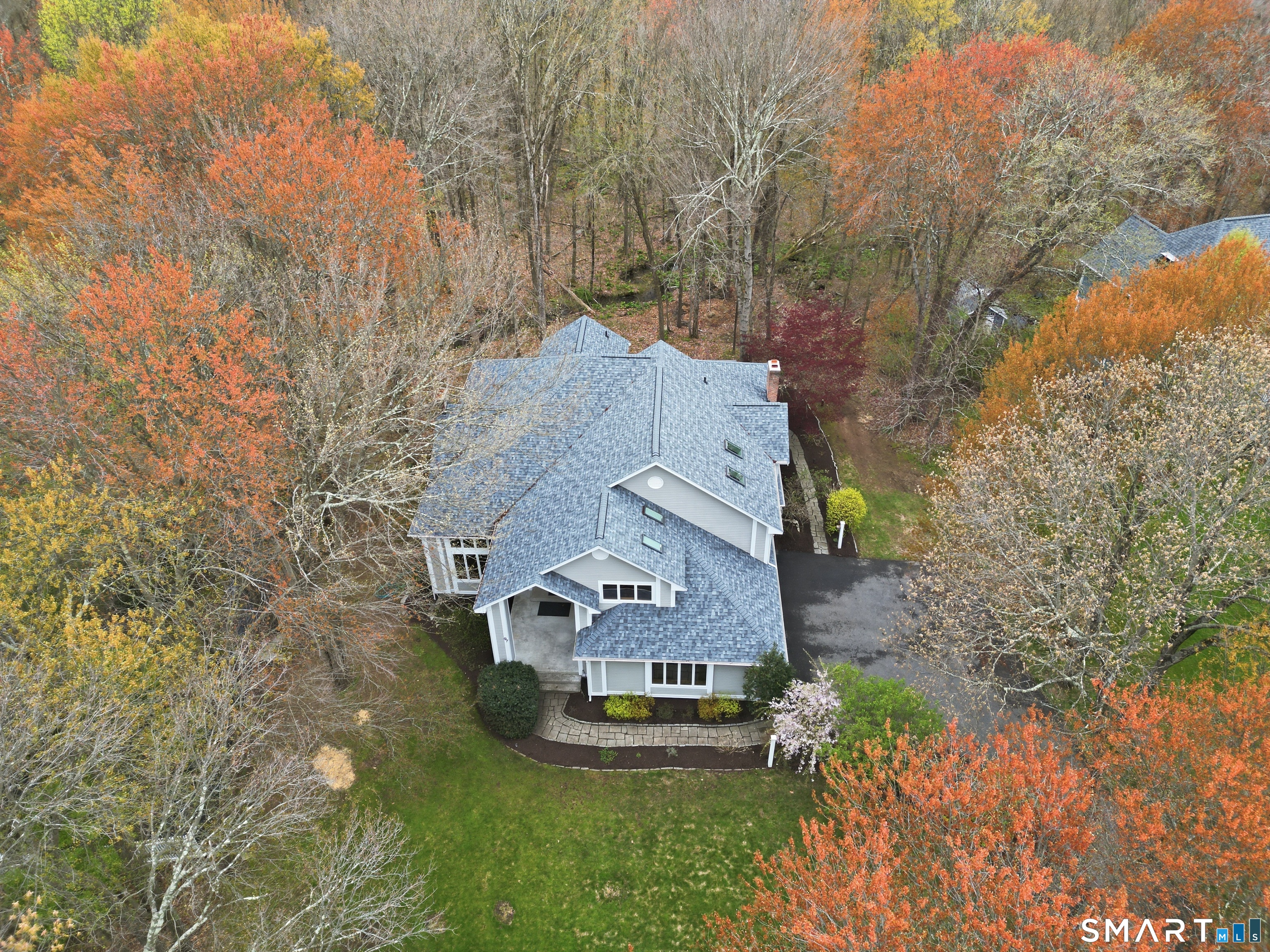 97 Nicole Drive Glastonbury CT 06073