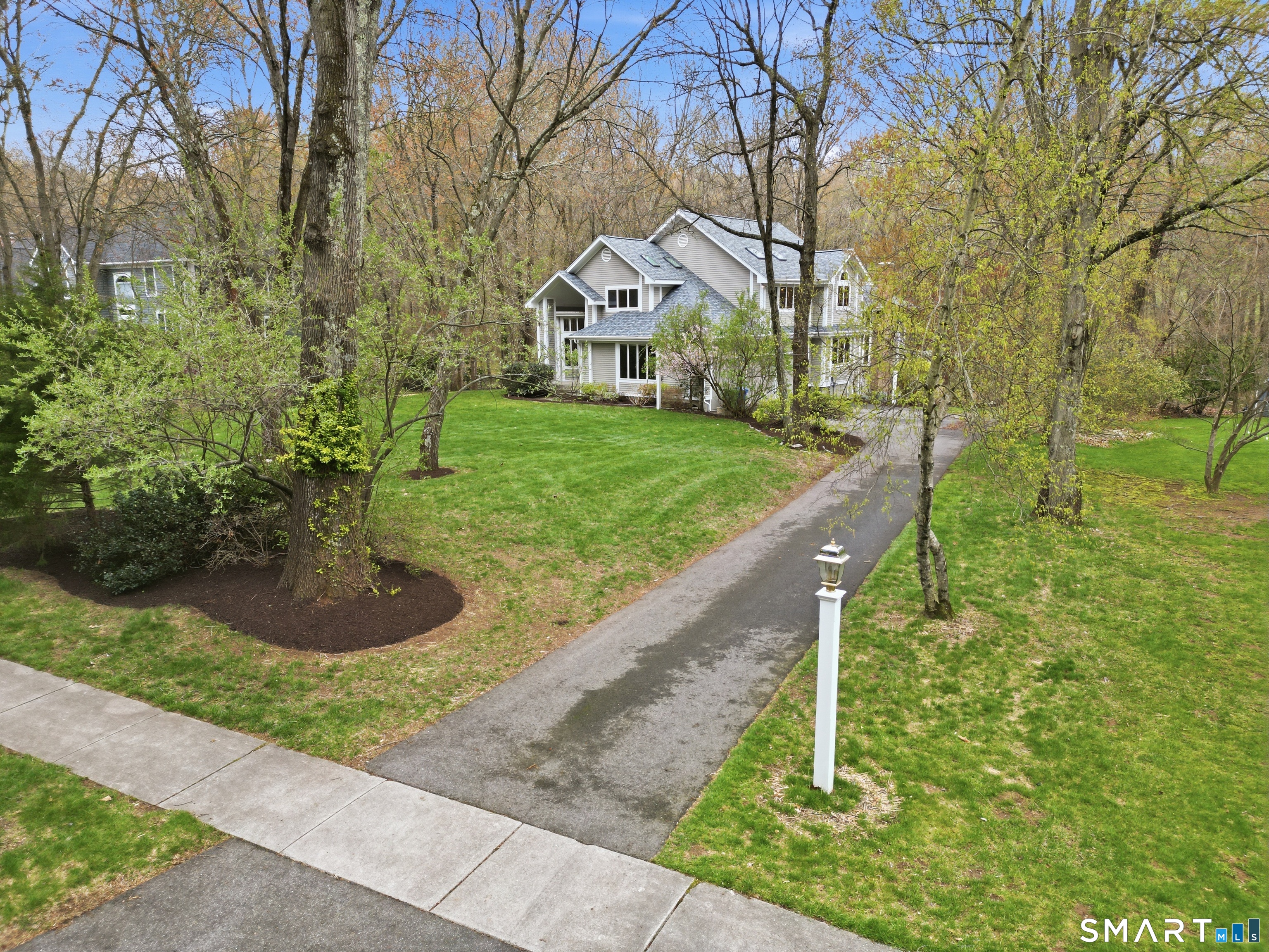 97 Nicole Drive Glastonbury CT 06073