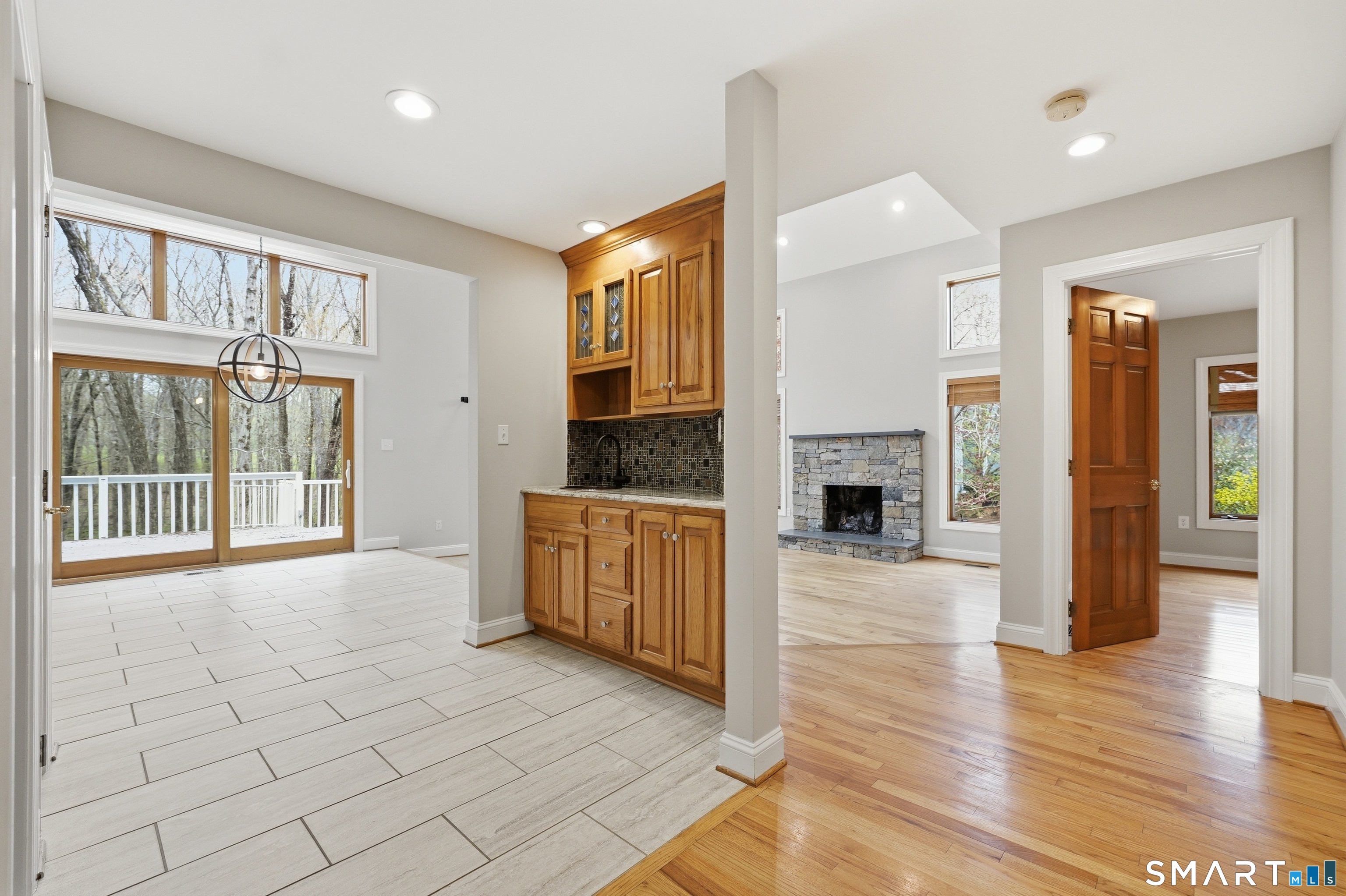 97 Nicole Drive Glastonbury CT 06073