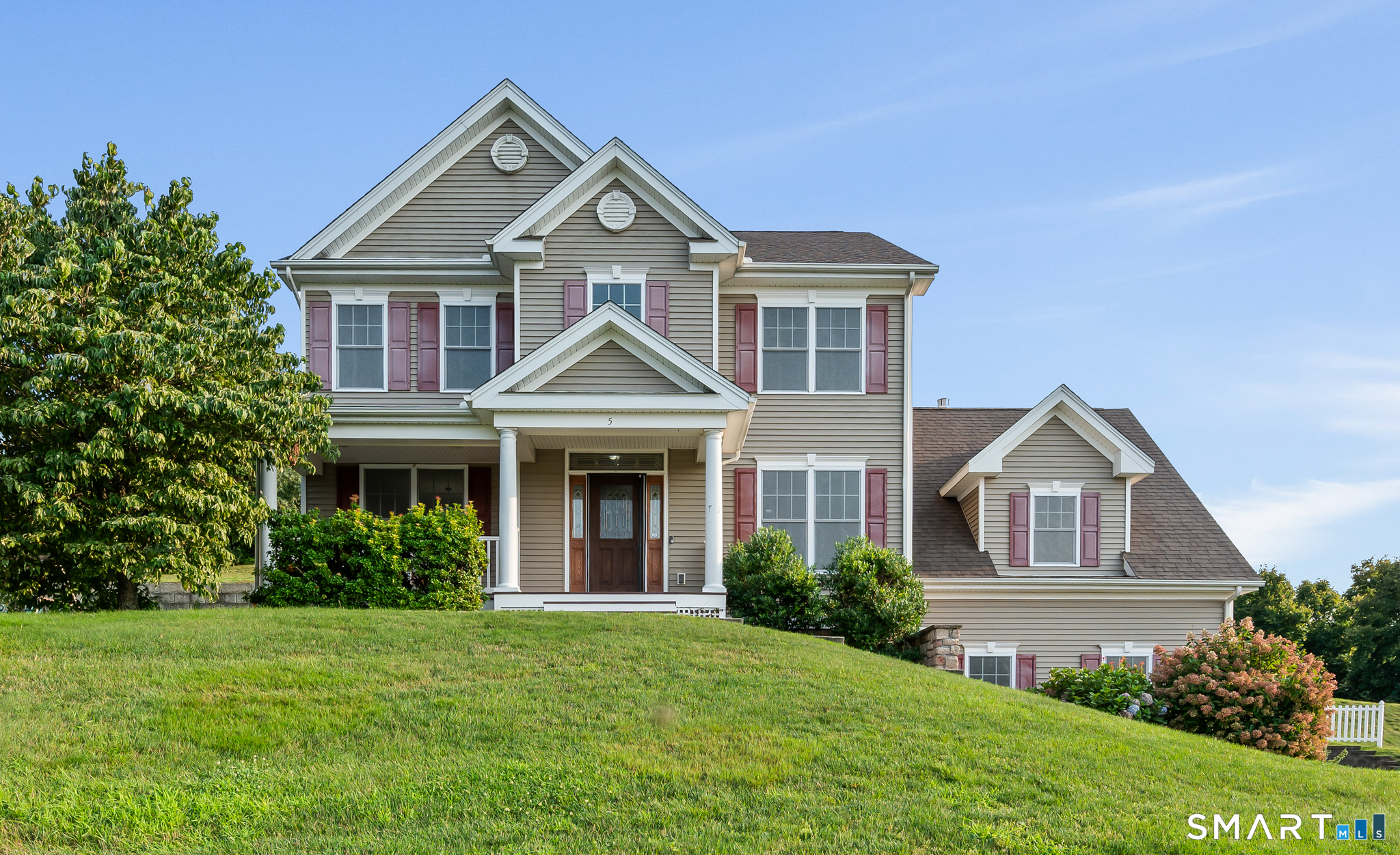 5 Rolling Hills Drive Seymour CT 06483