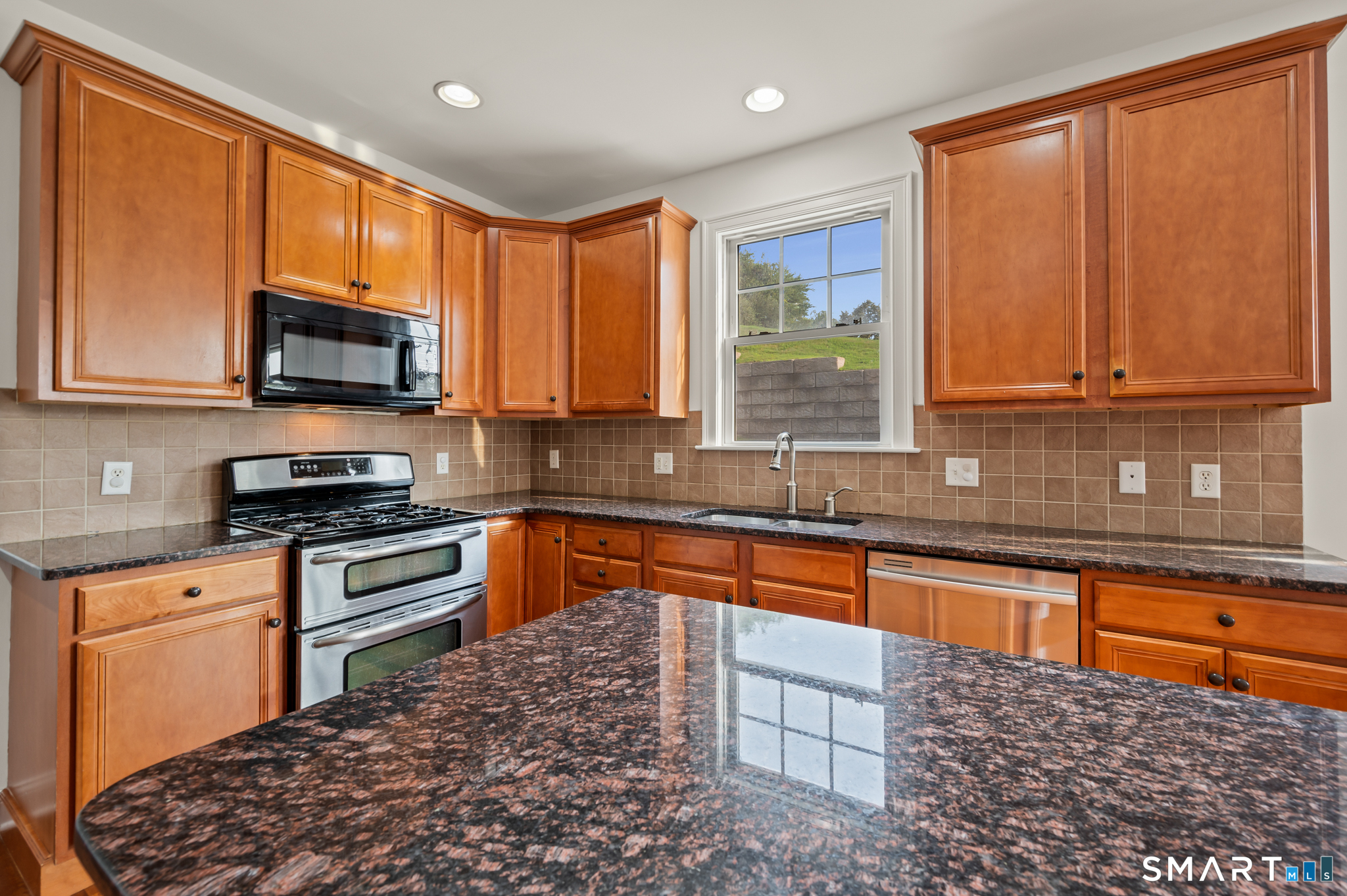 5 Rolling Hills Drive Seymour CT 06483